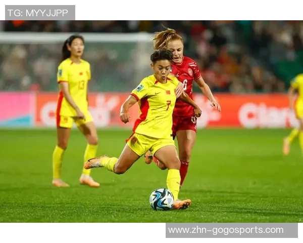 现代制铁女足与水原FCM女足激战正酣争夺女足联赛荣耀之战